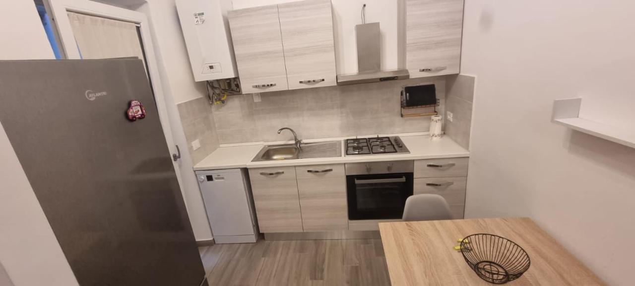 Casa Roma Apartment Пиаченца Екстериор снимка