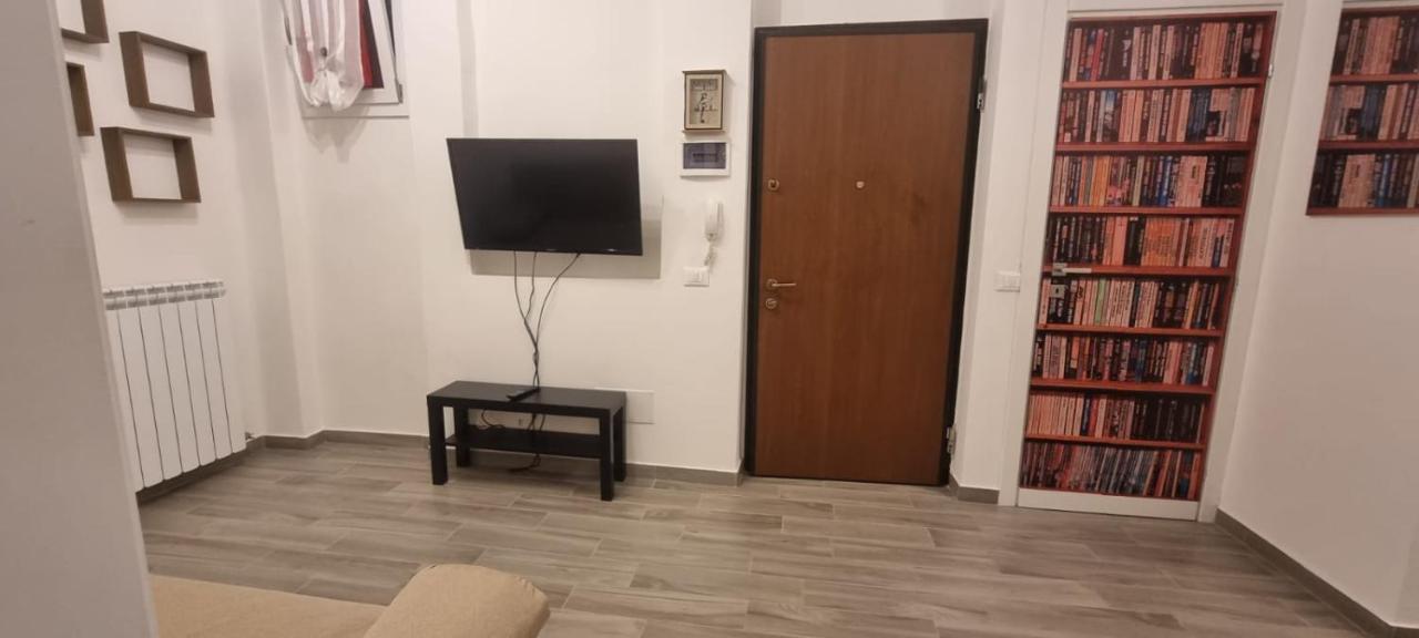 Casa Roma Apartment Пиаченца Екстериор снимка